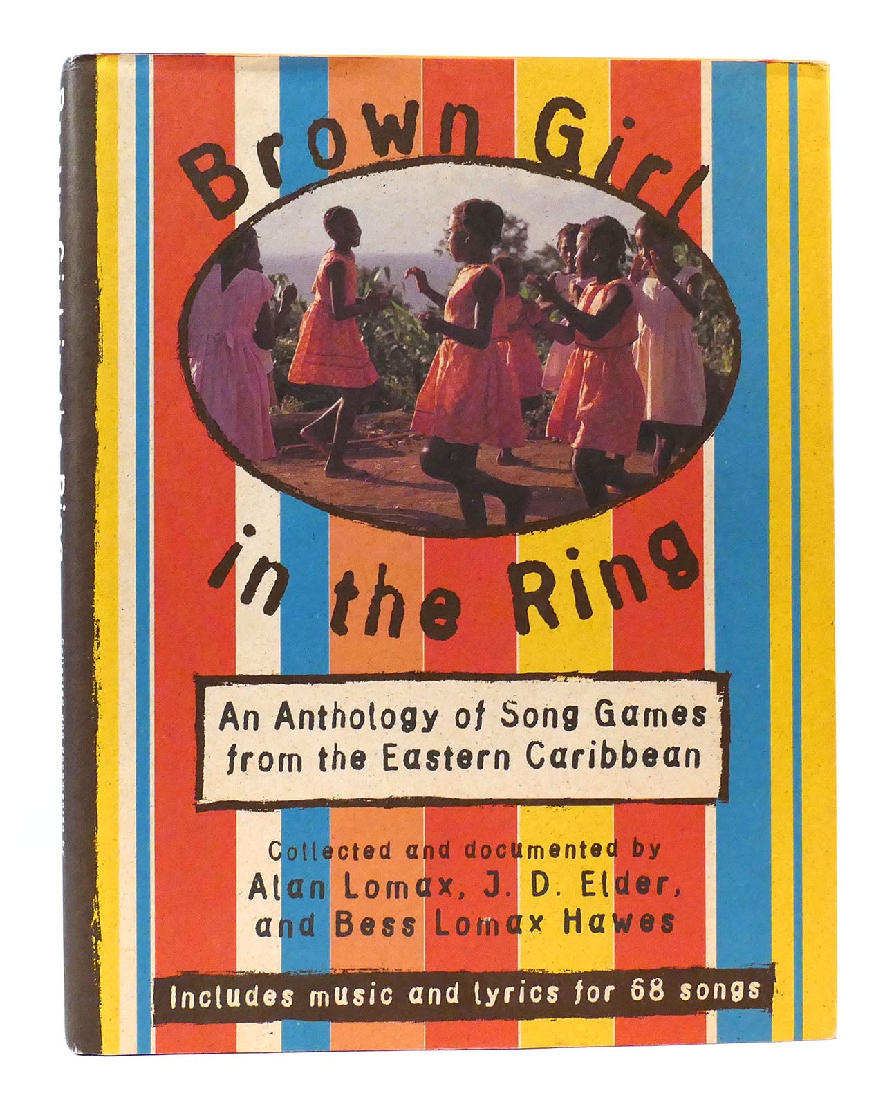 Brown Girl in Ring: World Music Coll / Var : Los Lobos/Mahal/Casey/Rene,  Papillion/Jacobs/Cespedes, Various Artists, Brown Girl in Ring/ World Music  Coll / V, Various Artists: Amazon.in: Books